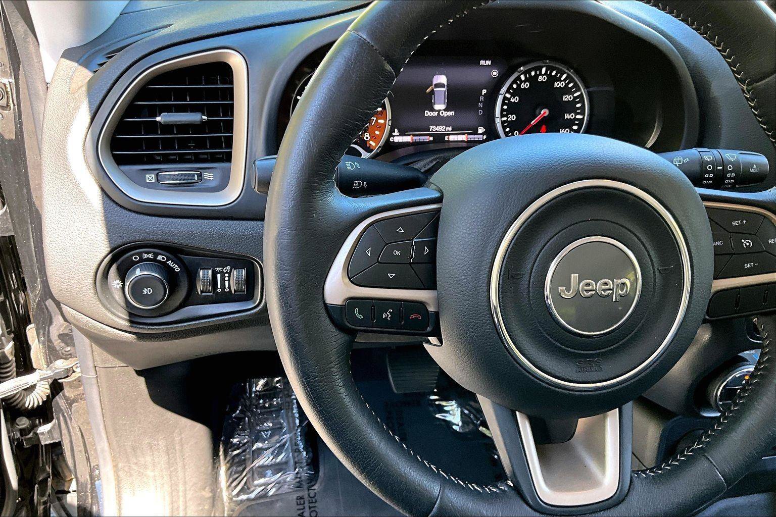 Used 2015 Jeep Renegade Limited AWD/4WD image 18