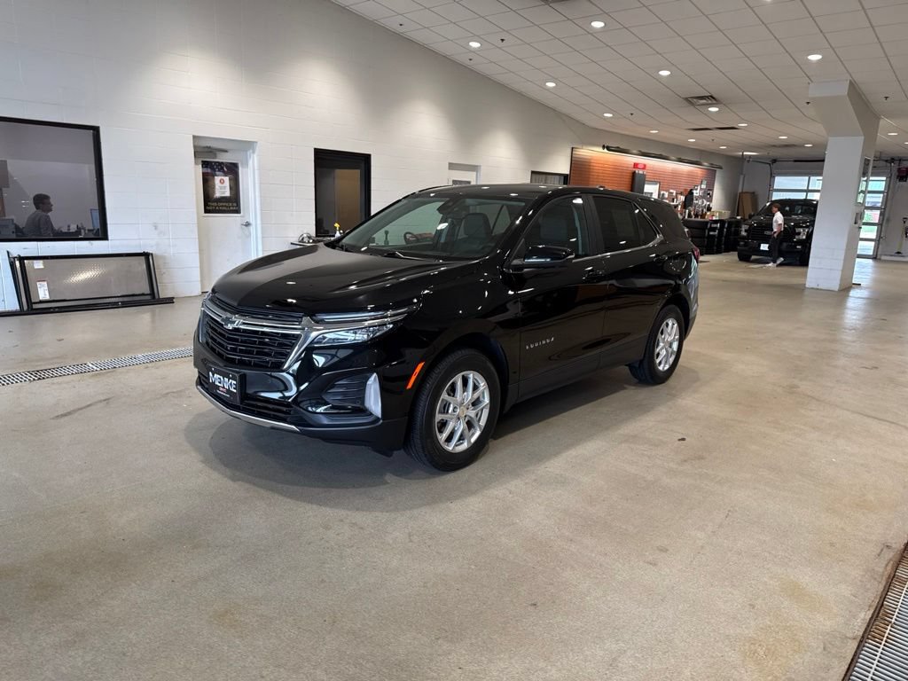 Used 2022 Chevrolet Equinox LT AWD/4WD image 3
