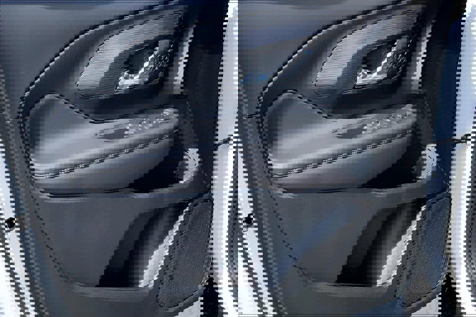 Used 2022 GMC Terrain SLE w/ Driver Convenience Package image 21