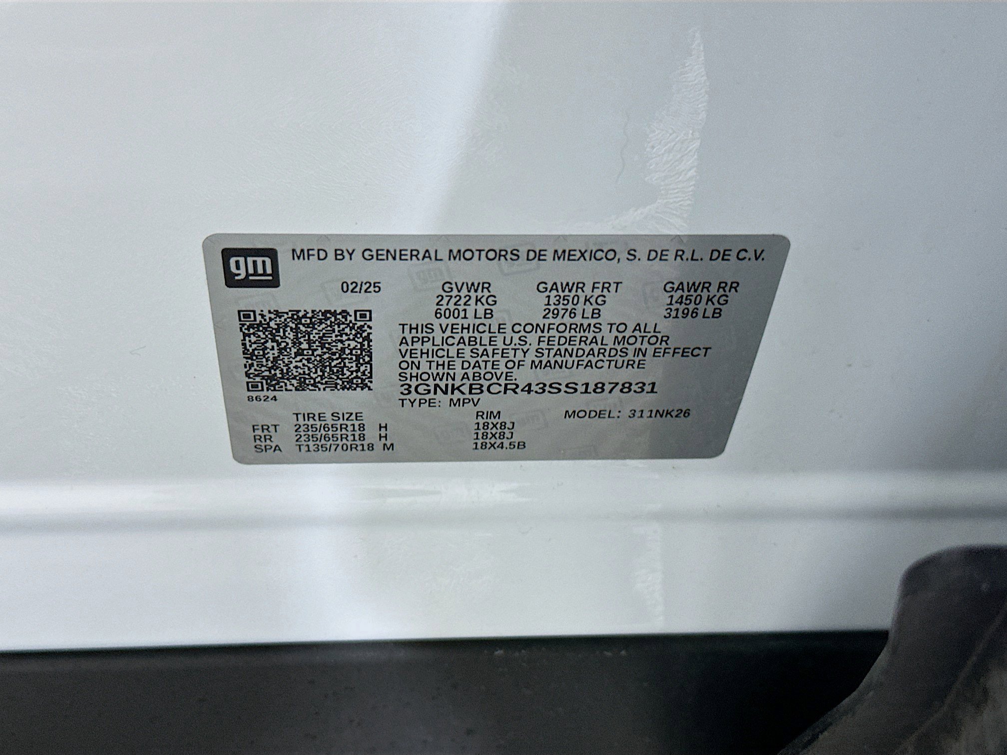 Used 2025 Chevrolet Blazer LT FWD image 12