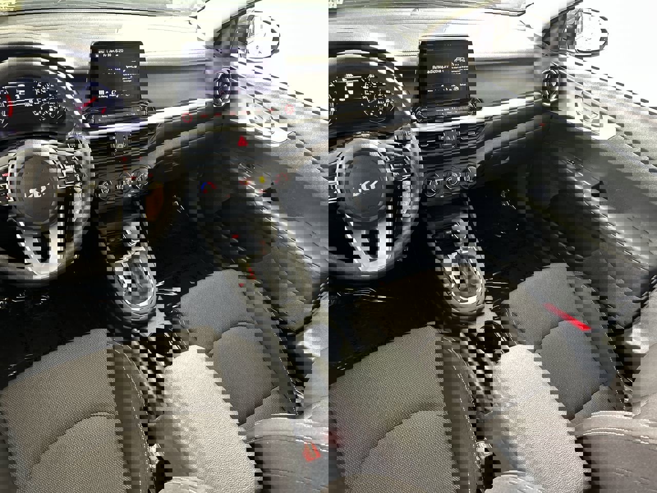 Used 2024 Kia Forte LXS image 22