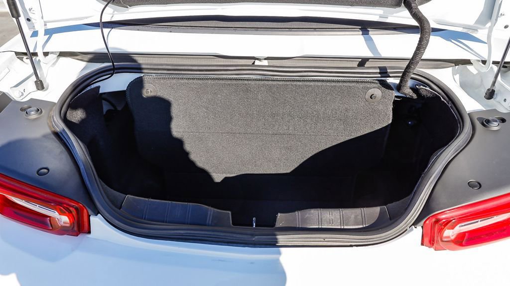 Used 2023 Chevrolet Camaro LT image 27