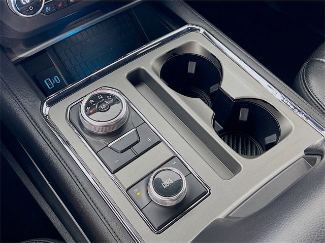 Used 2021 Ford Expedition Max XLT image 23