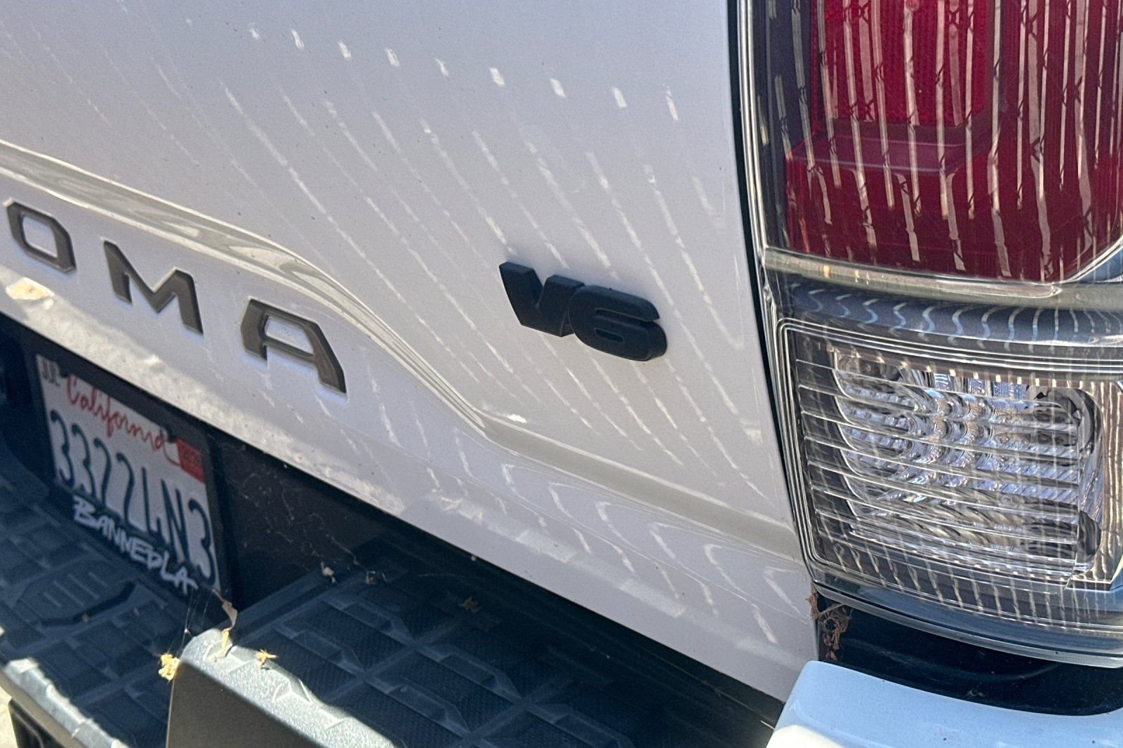 Used 2022 Toyota Tacoma TRD Off-Road AWD/4WD image 7