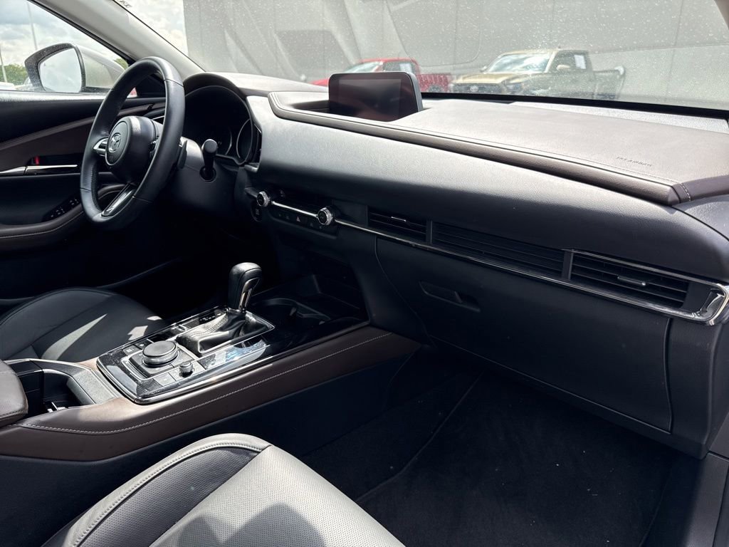 Used 2022 MAZDA CX-30 AWD 2.5 S w/ Premium Package image 9