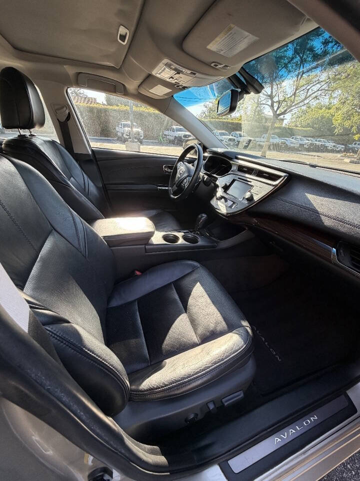 Used 2015 Toyota Avalon Limited FWD image 10