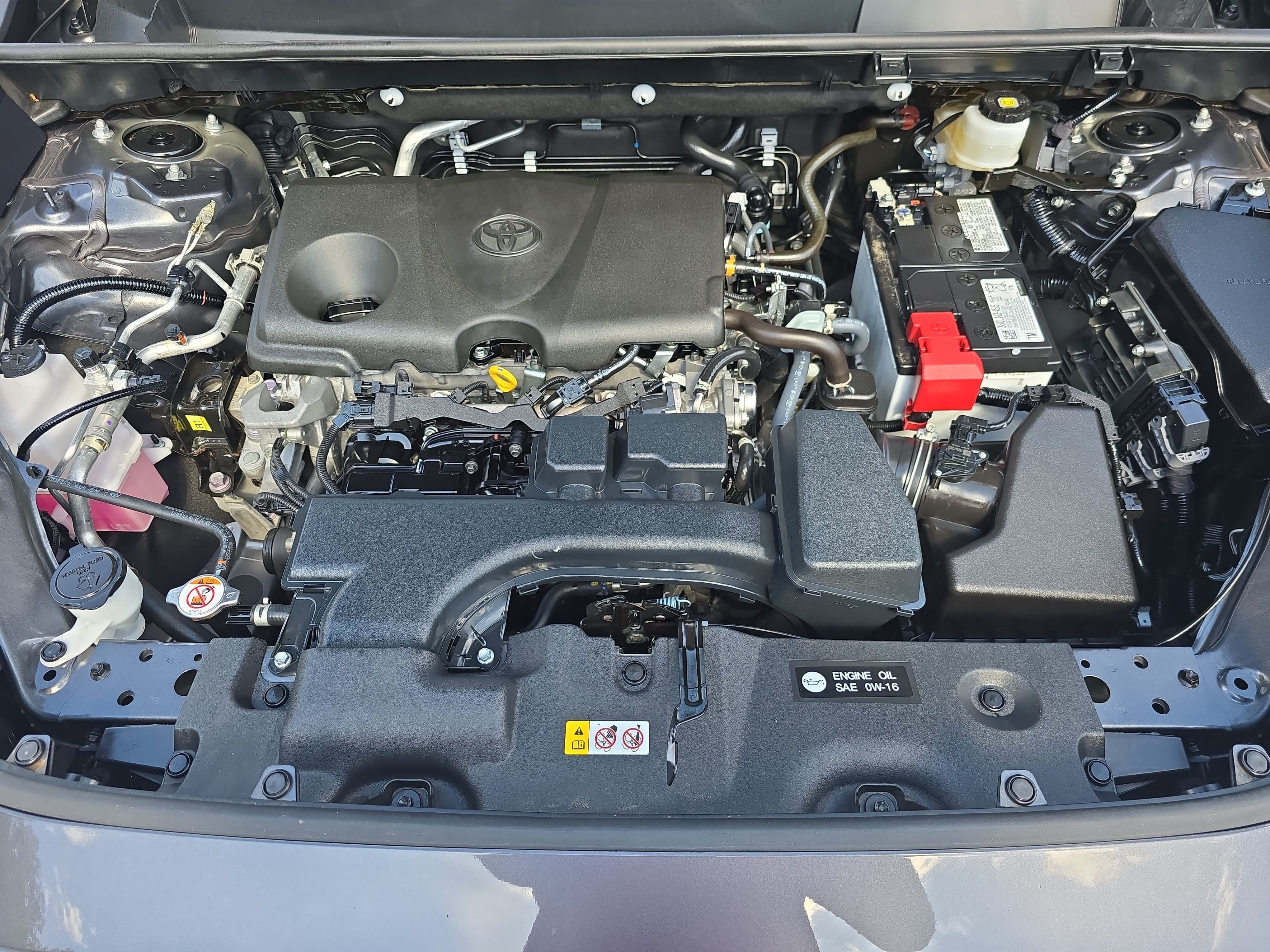 Used 2025 Toyota RAV4 XLE AWD/4WD image 26