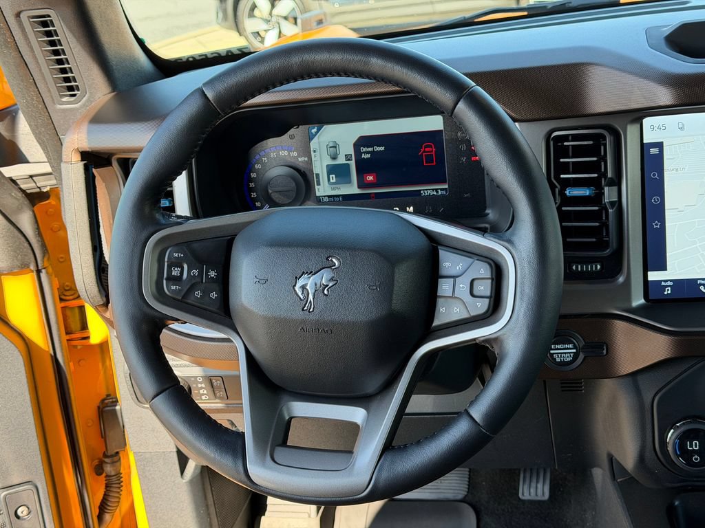 Used 2021 Ford Bronco Outer Banks AWD/4WD image 19