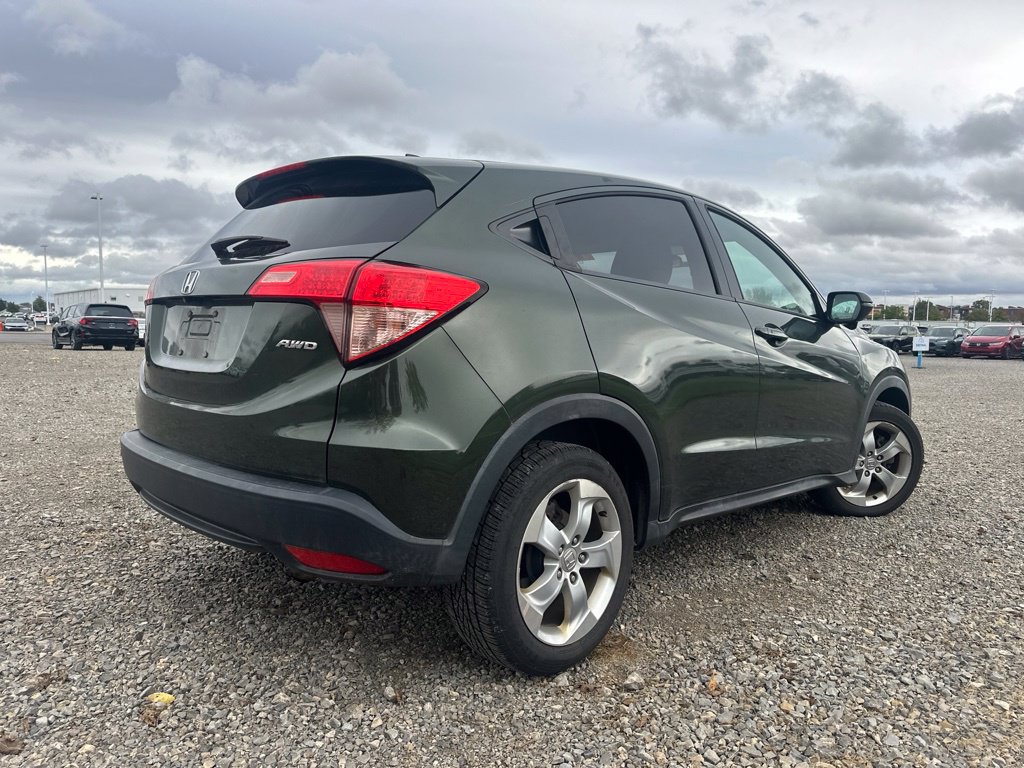 Used 2016 Honda HR-V EX image 11