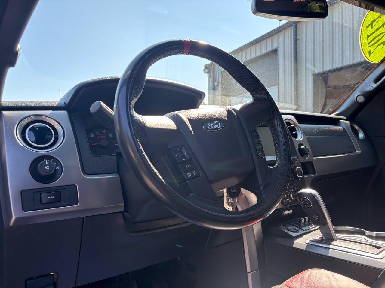 Used 2014 Ford F150 Raptor w/ Equipment Group 801A Luxury AWD/4WD image 32