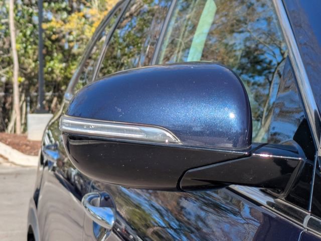 Used 2019 Kia Sorento LX image 11