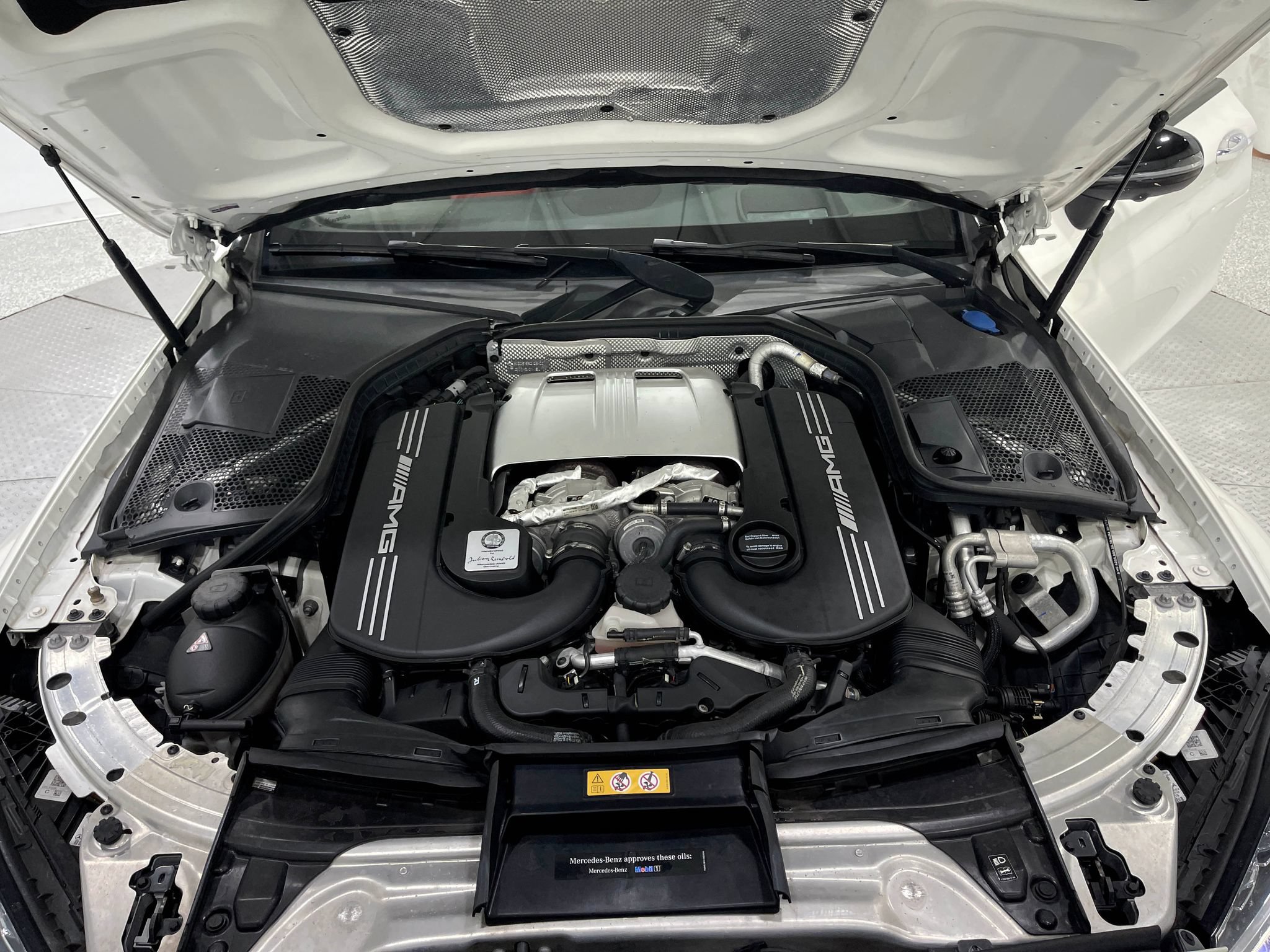 Used 2018 Mercedes-Benz C 63 AMG Cabriolet image 27