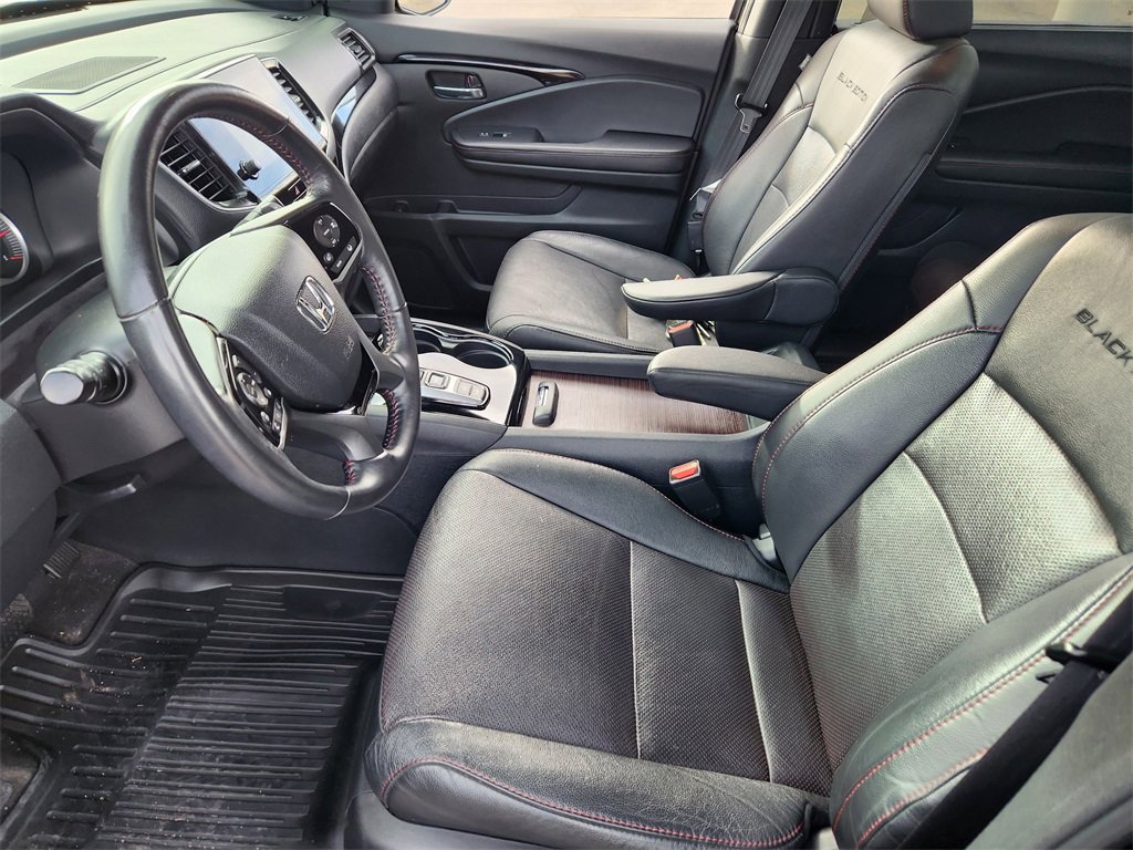 Certified 2020 Honda Pilot Black Edition image 13