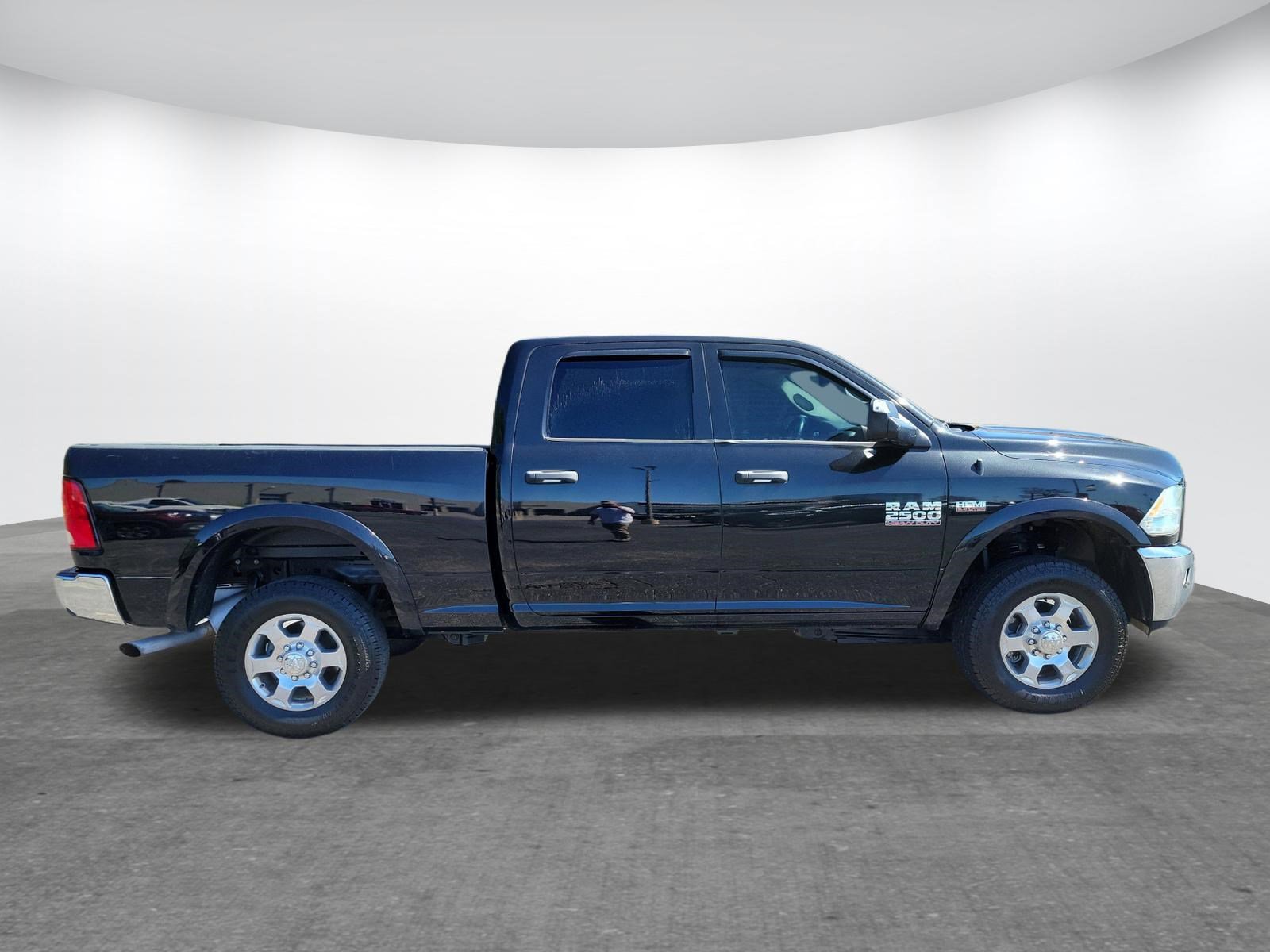 Used 2016 RAM 2500 Outdoorsman image 21