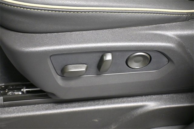 New 2026 Chevrolet Suburban Premier image 12