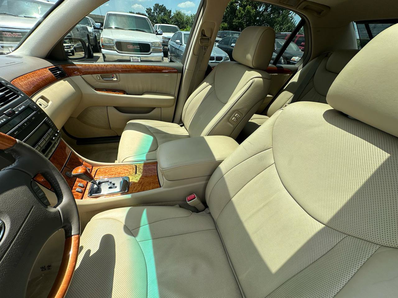 Used 2004 Lexus LS 430 w/ Premium Pkg RWD image 42