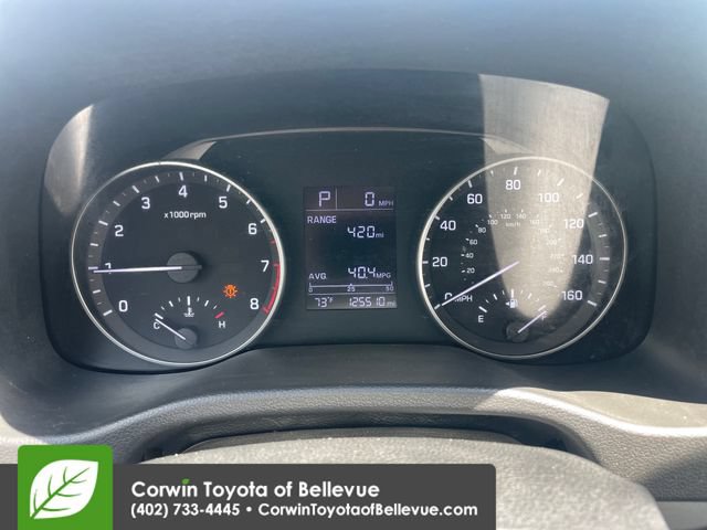 Used 2017 Hyundai Elantra SE FWD image 9