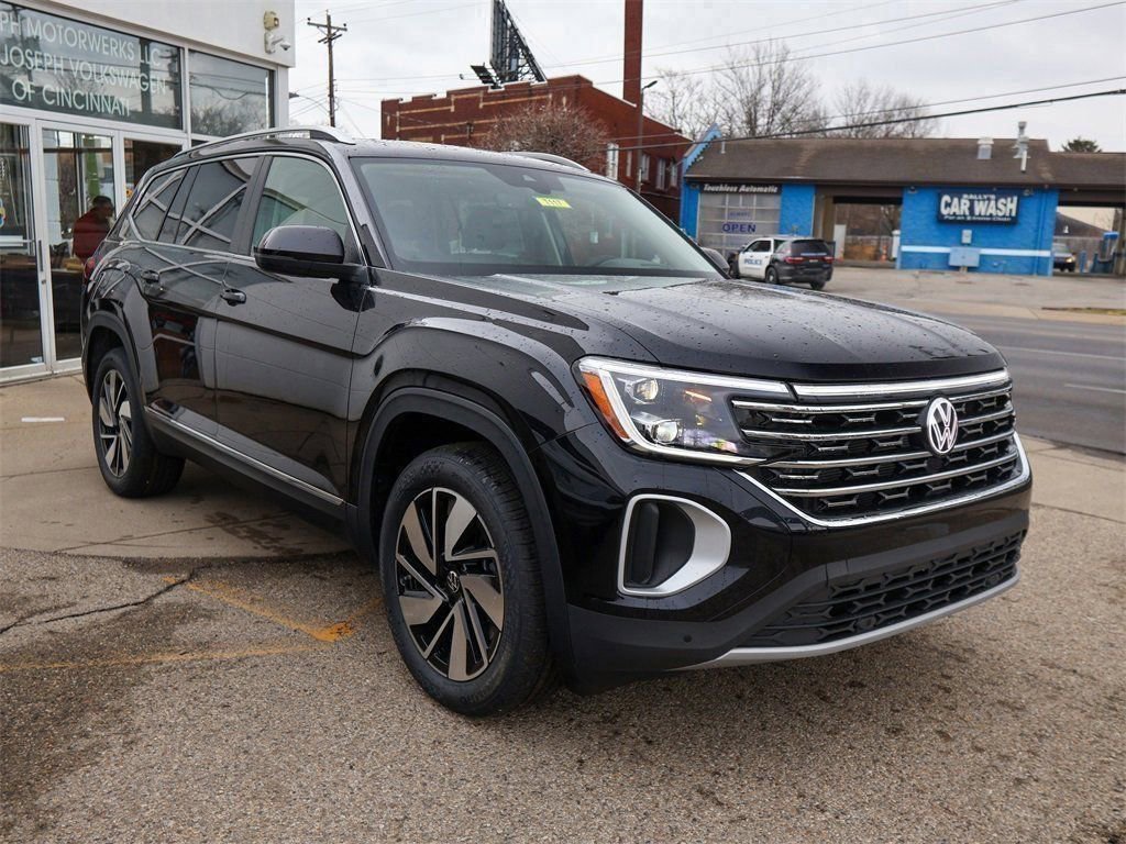 New 2026 Volkswagen Atlas SEL image 6