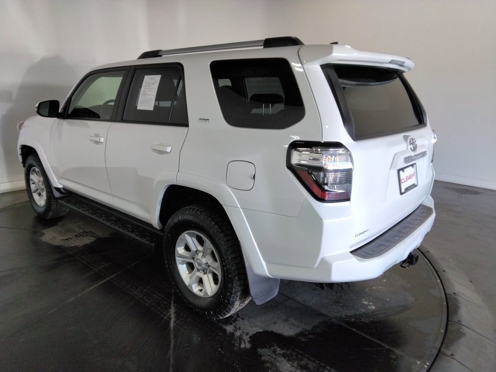 Used 2024 Toyota 4Runner SR5 Premium image 8