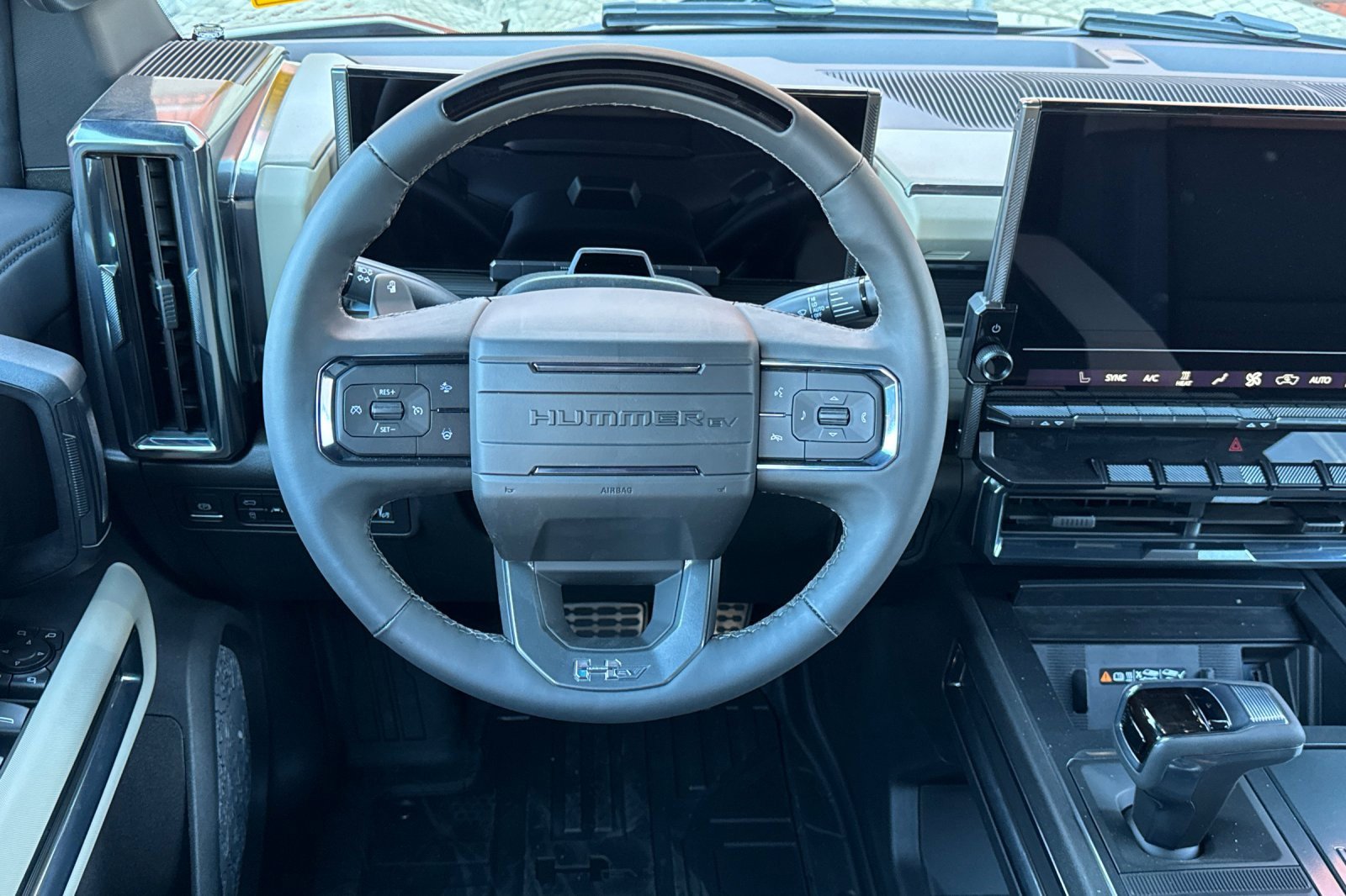 New 2026 GMC Hummer EV SUV w/ LPO, Sport Package image 15