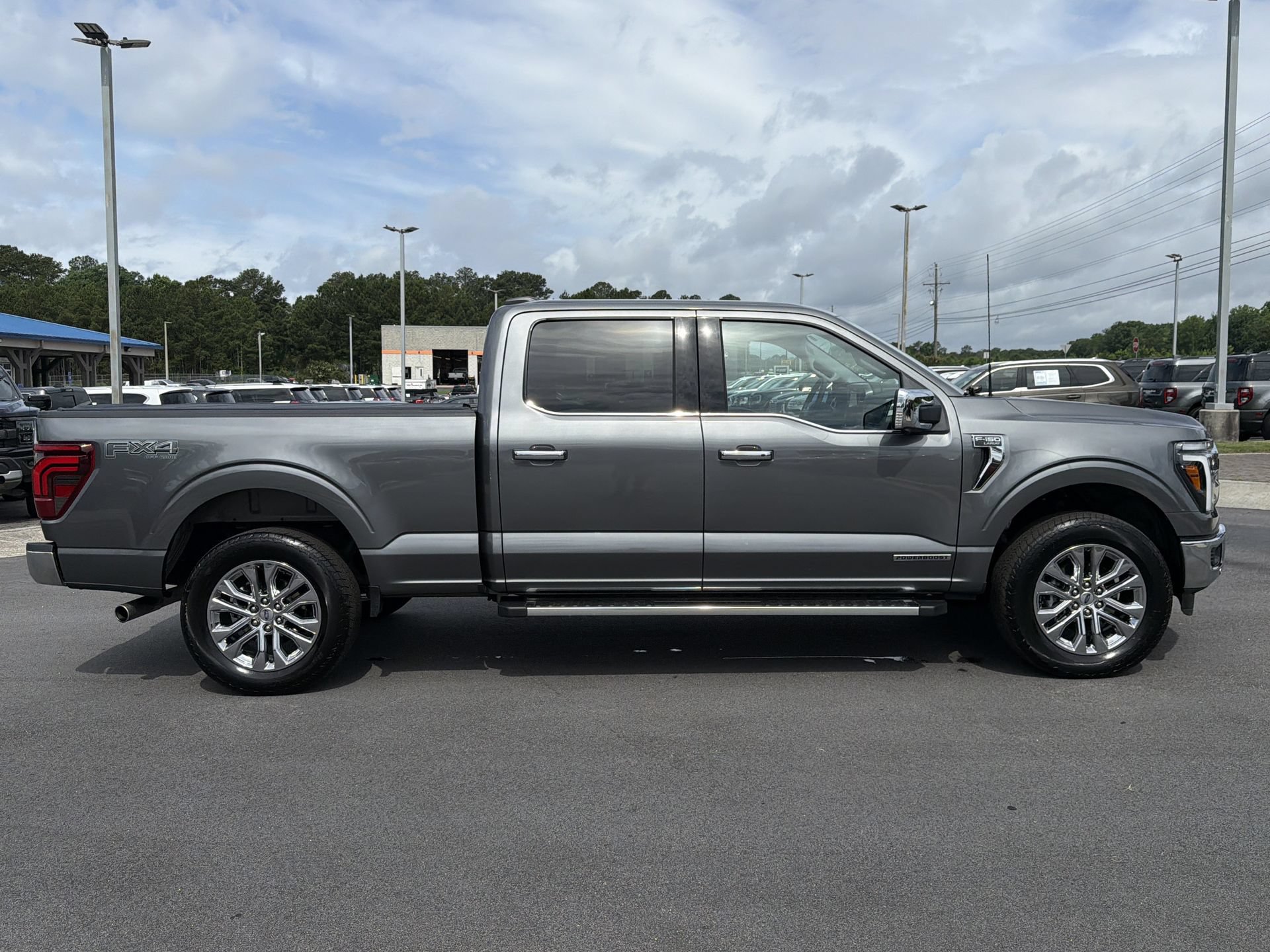 Certified 2025 Ford F150 Lariat w/ Equipment Group 502A High AWD/4WD image 33