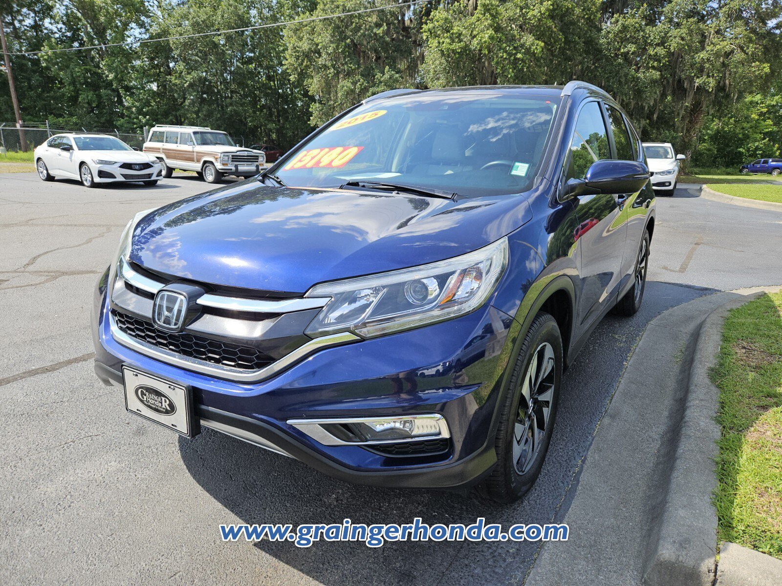 Used 2015 Honda CR-V Touring image 2