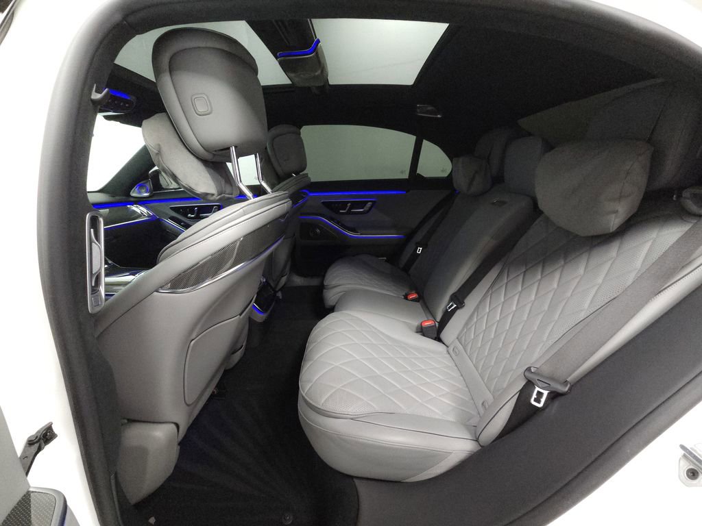 Certified 2022 Mercedes-Benz S 580 4MATIC Sedan image 30