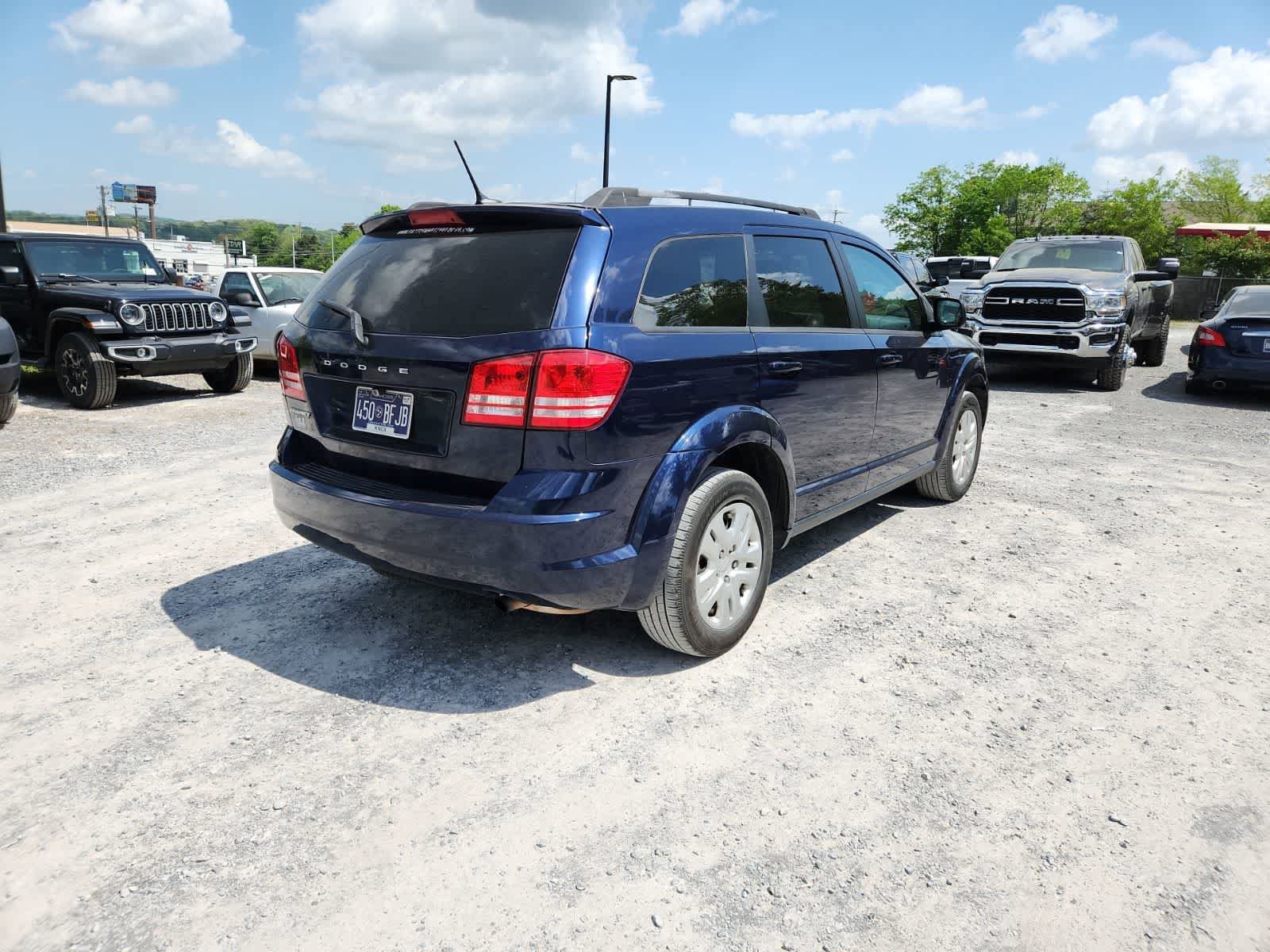 Used 2018 Dodge Journey SE FWD image 5
