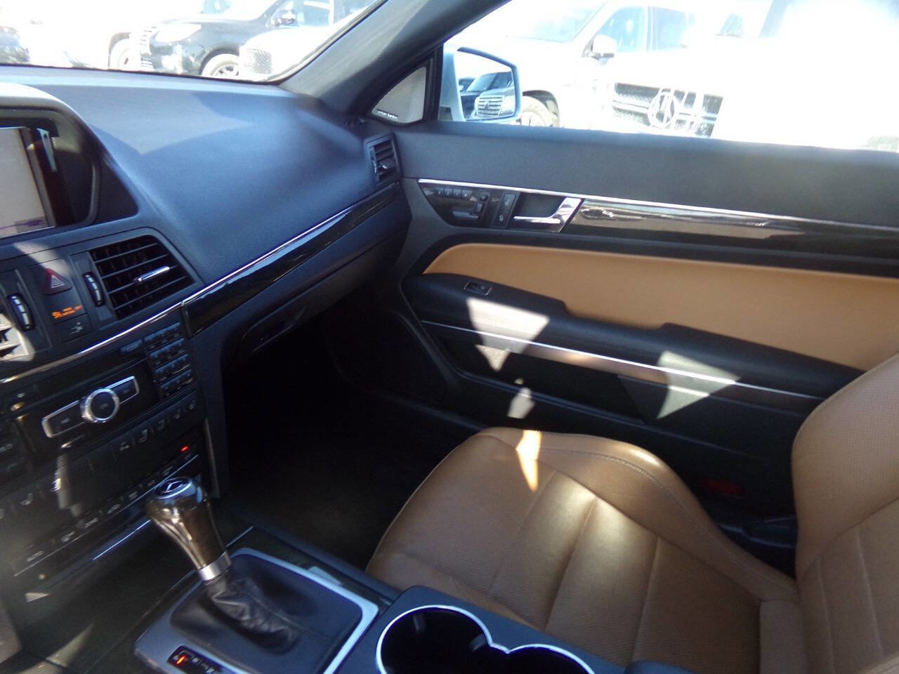 Used 2013 Mercedes-Benz E 350 E 350 2dr Convertible w/ Premium 2 Pkg image 11