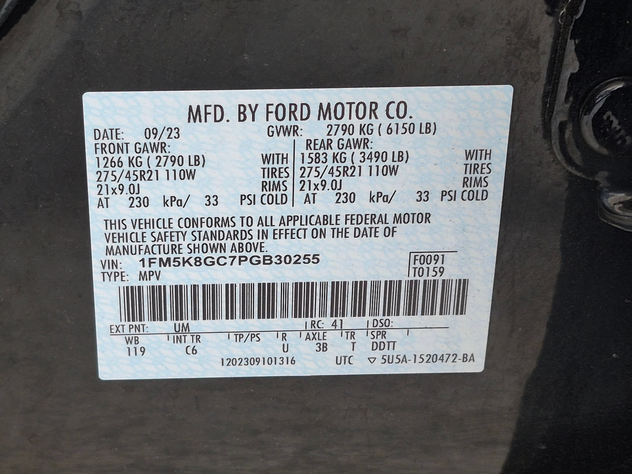 Used 2023 Ford Explorer ST w/ Equipment Group 401A AWD/4WD image 35