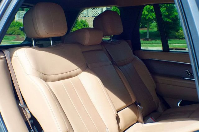 Used 2025 Land Rover Range Rover Long Wheelbase SE AWD/4WD image 48