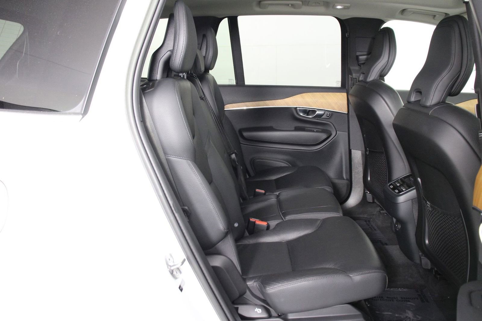 Used 2023 Volvo XC90 B5 Plus w/ Protection Package Premier AWD/4WD image 30