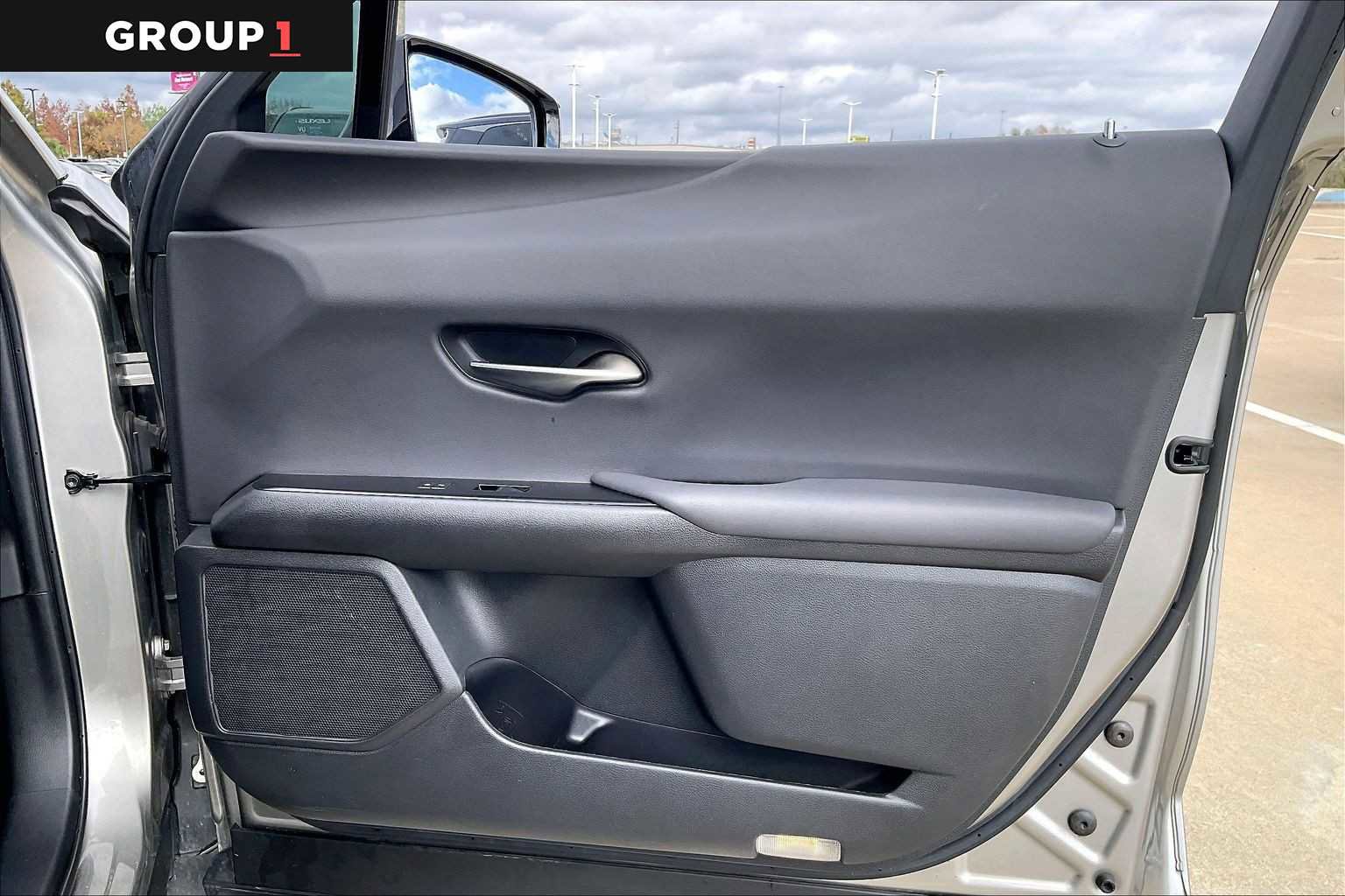 Used 2020 Lexus UX 200 w/ Premium Package image 20