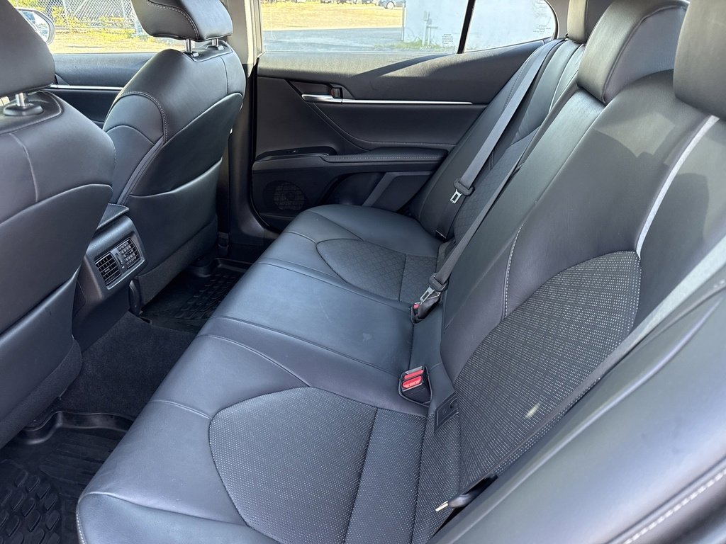 Certified 2018 Toyota Camry XSE image 21