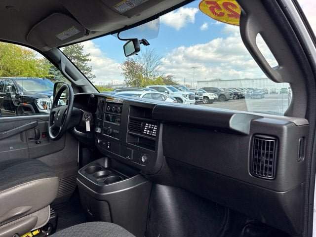 Used 2025 GMC Savana 2500 w/ Driver Convenience Package RWD image 29