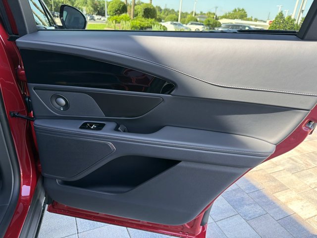 New 2026 Lincoln Nautilus Premier w/ Equipment Group 102A AWD/4WD image 21