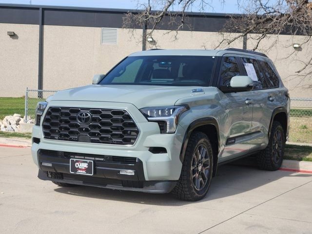 Used 2024 Toyota Sequoia Platinum image 12