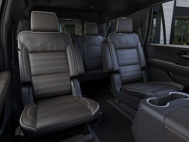 New 2026 GMC Yukon Denali Ultimate AWD/4WD image 17