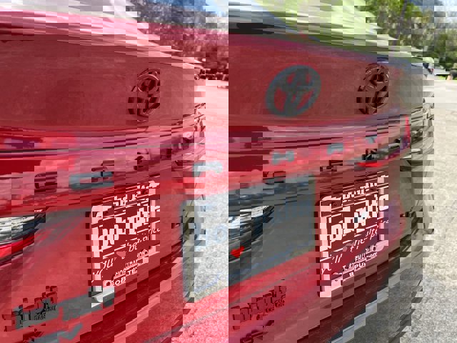 Used 2025 Toyota Camry LE w/ Convenience Package FWD image 32