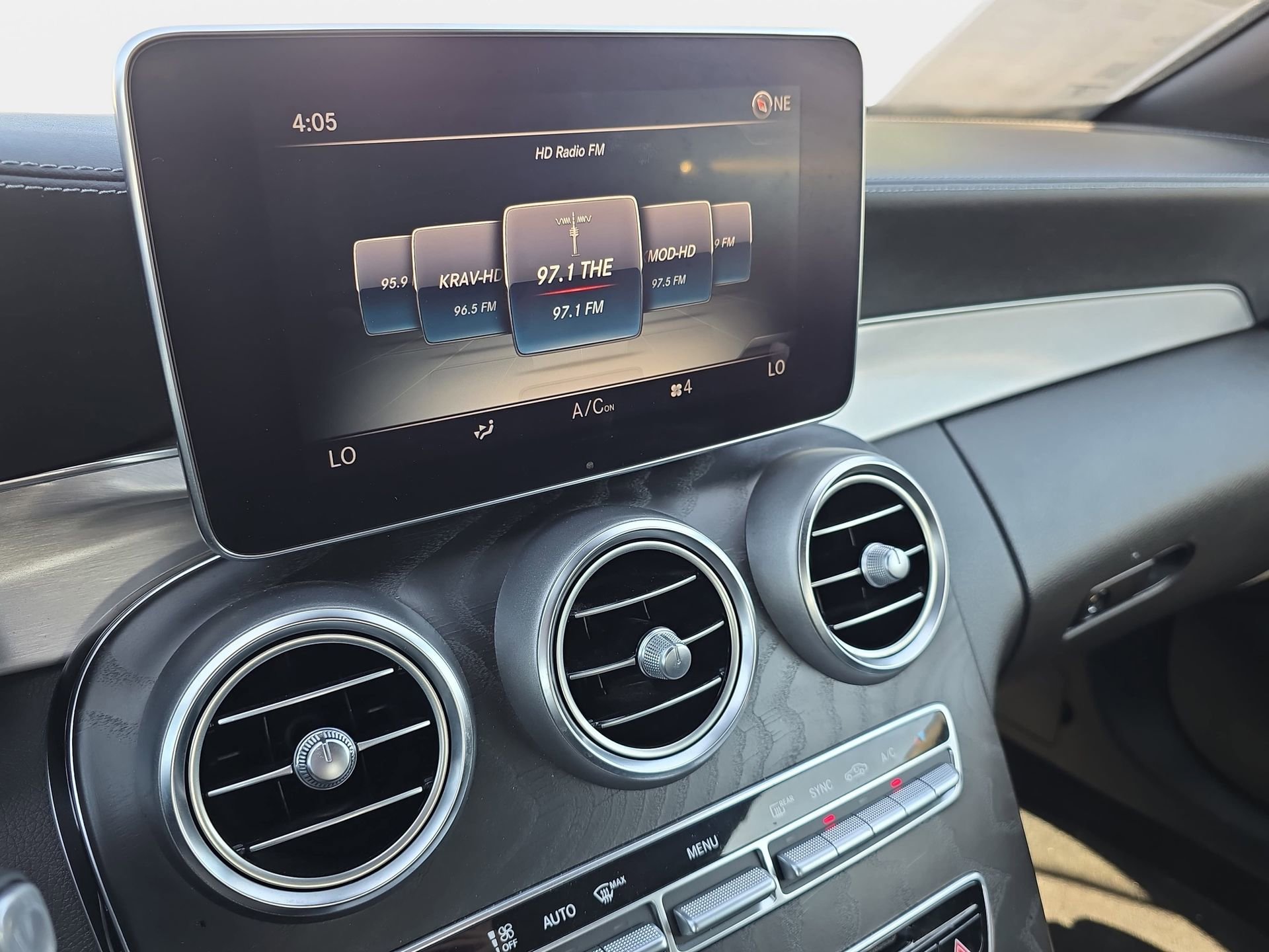 Used 2017 Mercedes-Benz C 63 AMG S image 19