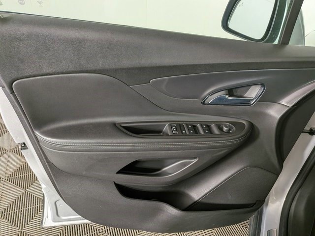 Certified 2022 Buick Encore Preferred w/ Safety Package image 17