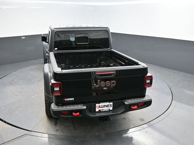 Used 2024 Jeep Gladiator Rubicon w/ Technology Group image 40