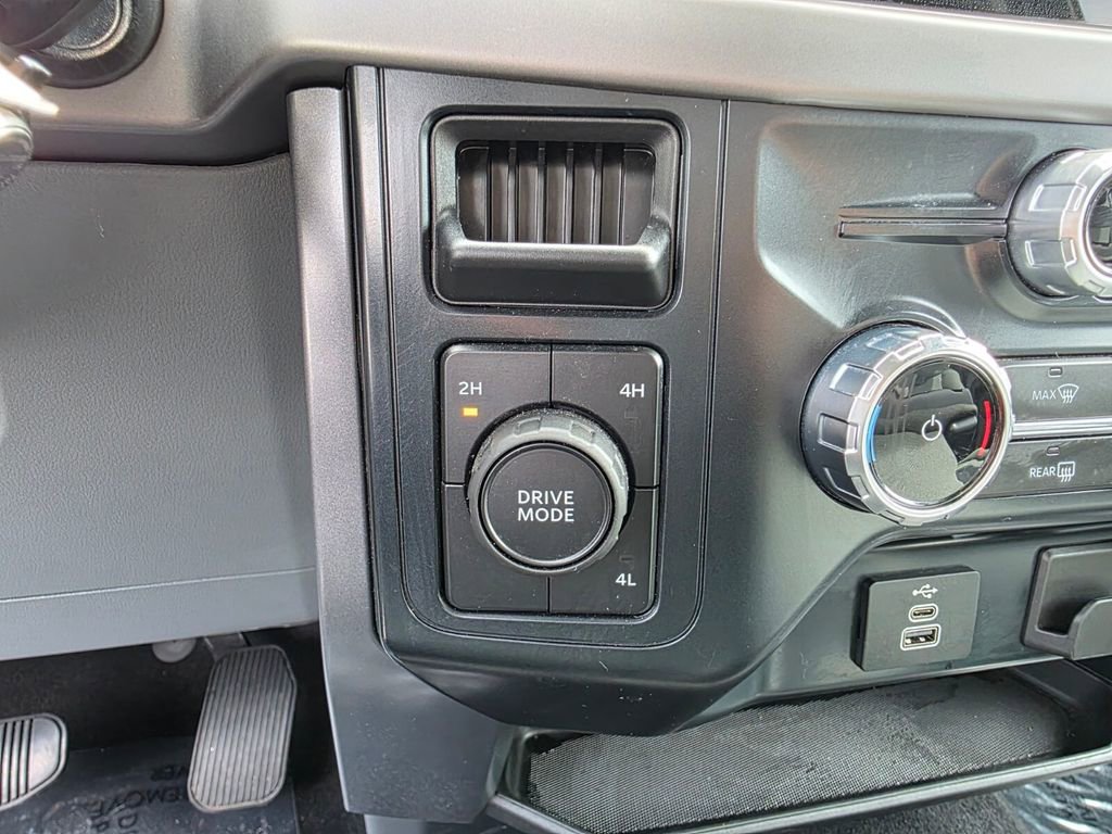 Used 2025 Ford F150 XLT w/ Equipment Group 301A Standard AWD/4WD image 22