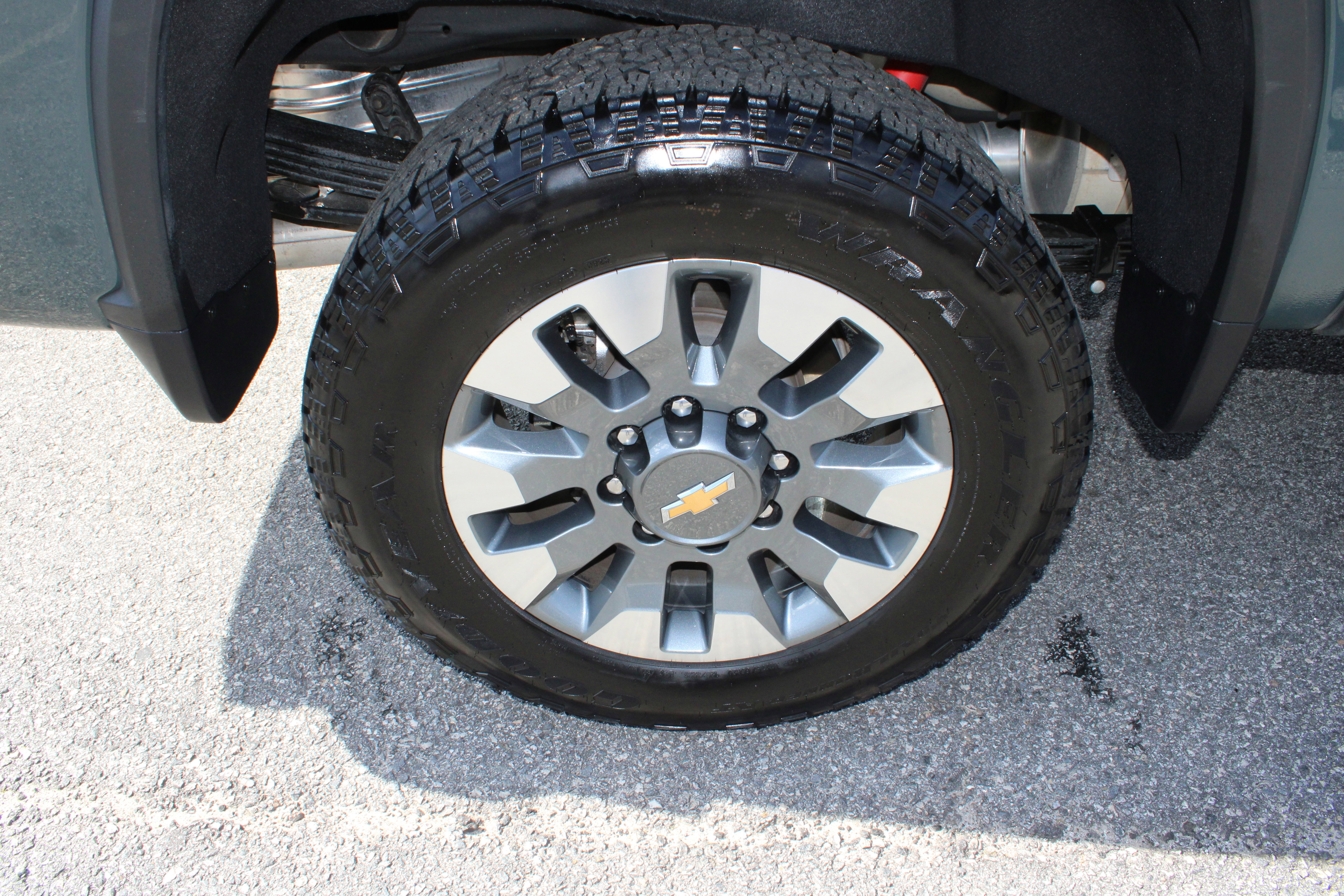 Used 2025 Chevrolet Silverado 2500 LT w/ All Star Edition image 12