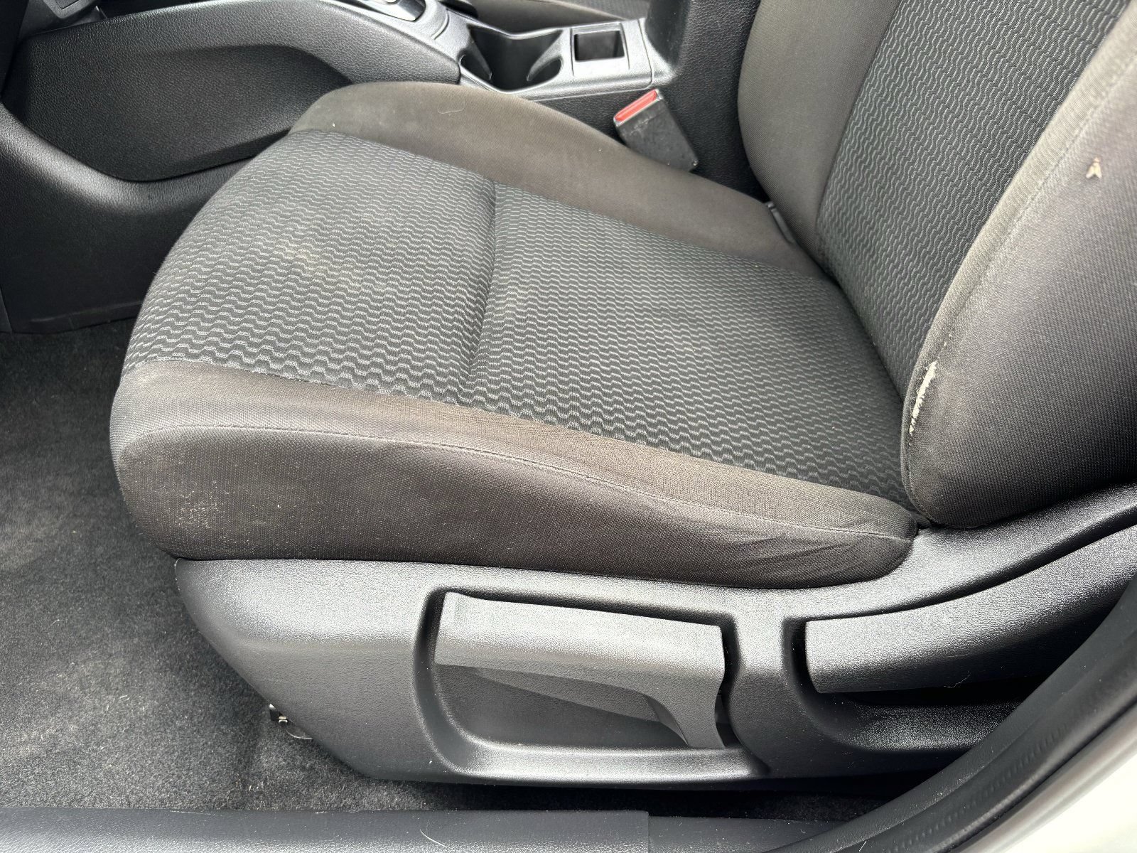 Used 2022 Nissan Rogue Sport S AWD/4WD image 18