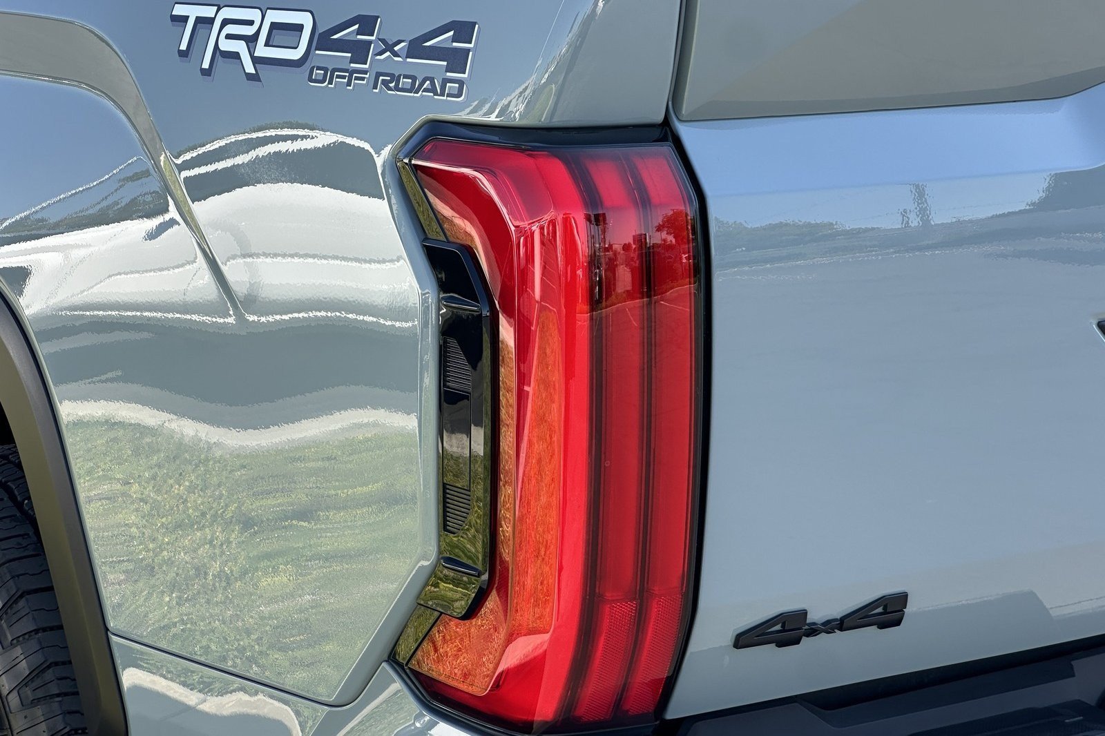 Certified 2025 Toyota Tundra SR5 w/ TRD Off-Road Package AWD/4WD image 25
