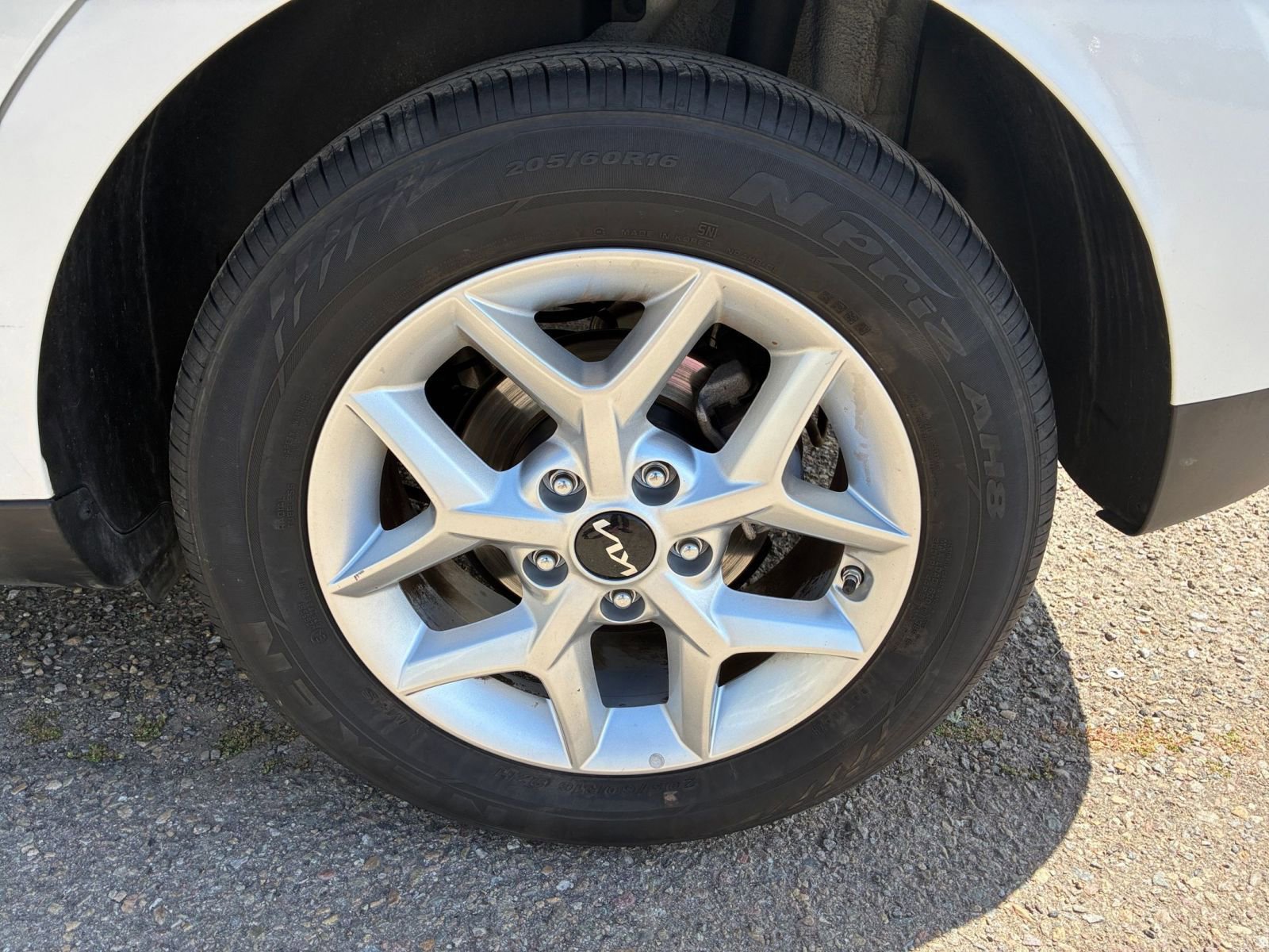 Used 2025 Kia Soul LX w/ LX Technology Package image 28