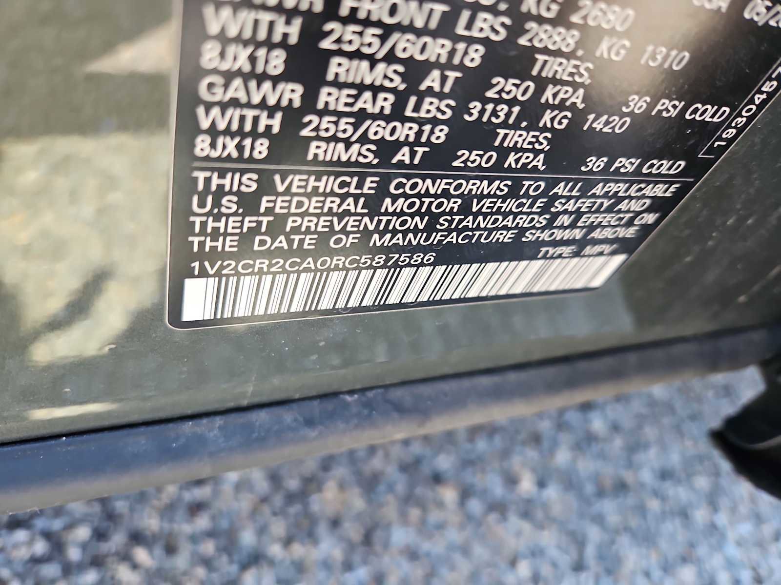 Used 2024 Volkswagen Atlas Peak Edition SE AWD/4WD image 39