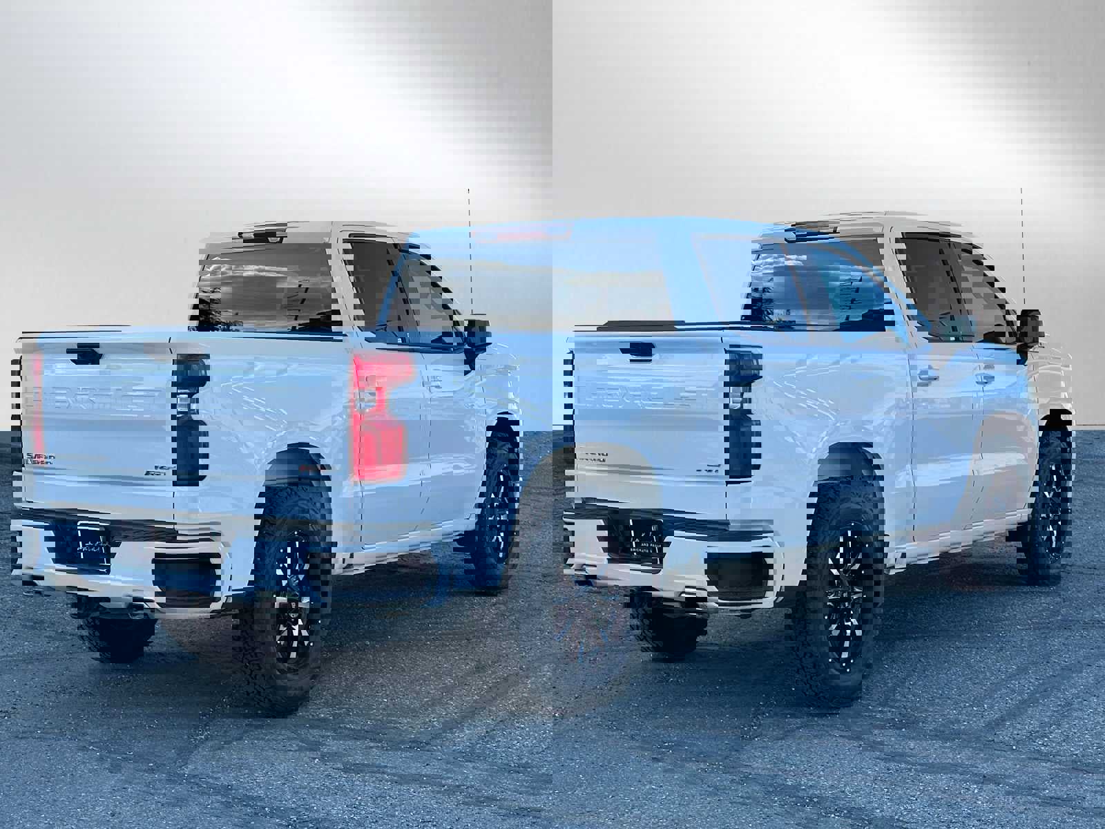 Used 2024 Chevrolet Silverado 1500 RST w/ Z71 Off-Road Package image 7