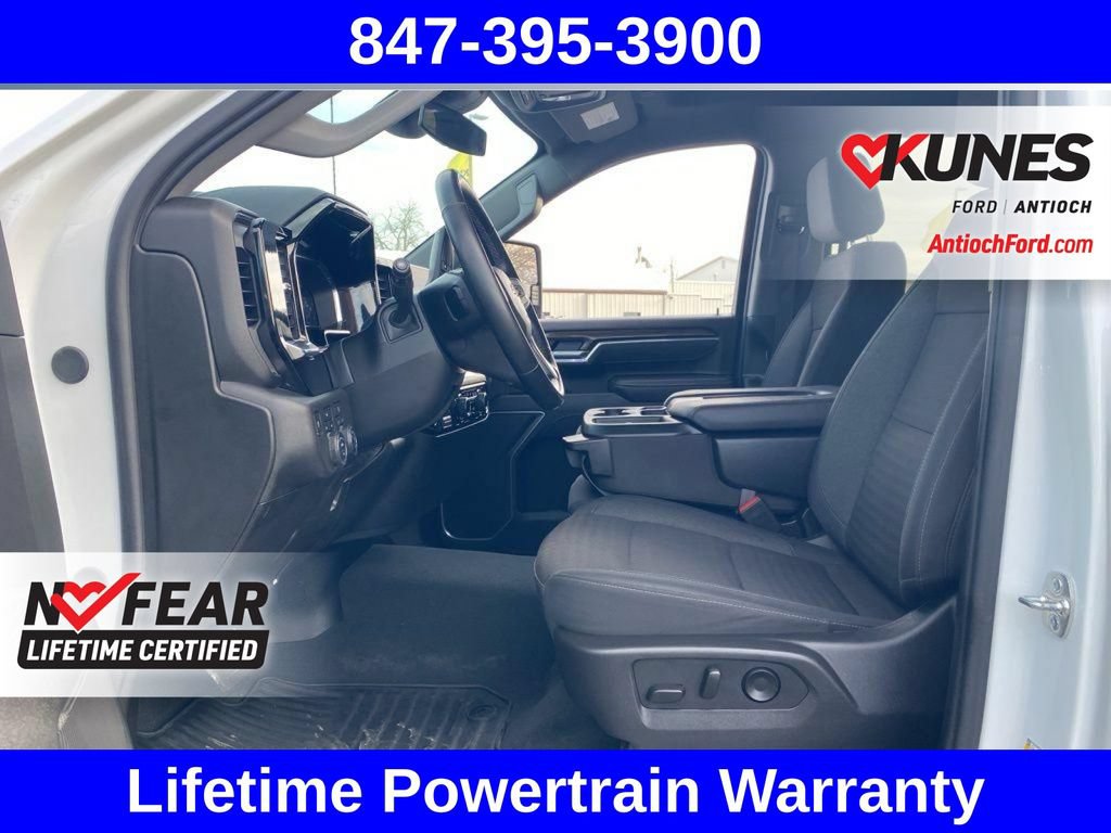 Used 2025 Chevrolet Silverado 2500 LT w/ Convenience Package AWD/4WD image 21